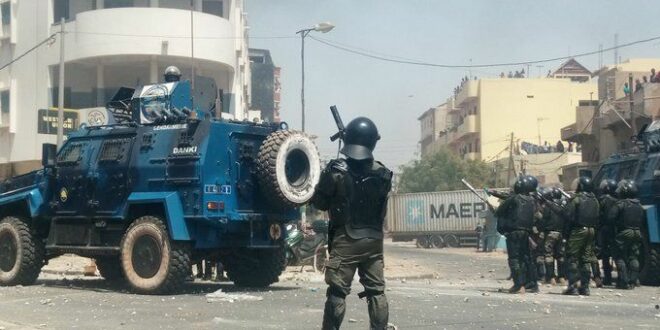 Urgent! Des éléments du GIGN arrêtés avec 2 milliards en faux billets à Saly