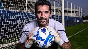 Sport: Gianluigi Buffon (45 ans) a annoncé prendre sa retraite