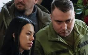 Empoisonnement de l'épouse d'un chef du renseignement: L'Ukraine soupçonne la Russie