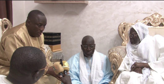 Les raisons de la visite du ministre Cheikh Oumar Anne chez Serigne Mountakha Mbacké connues