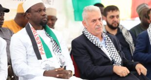 ousmane sonko a la manifestation Palestine